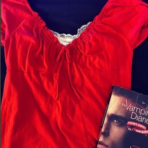 ELENA GILBERT EXACT MATCH slouch/gathered PEASANT TOP